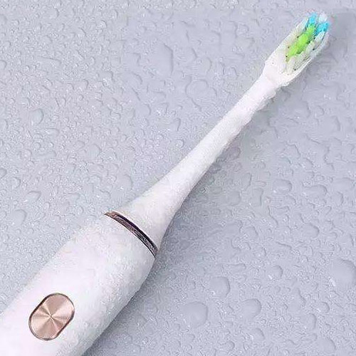 電動牙刷防防水測試，密封性測試。IP67防水測試