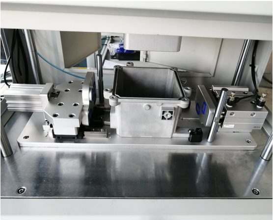 Die casting waterproof testing fixture