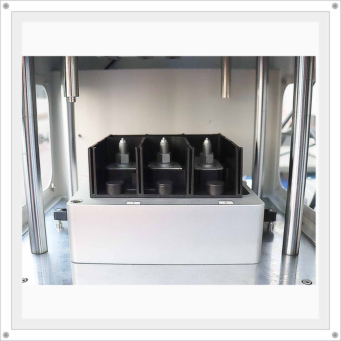 新能源車連接器氣密性檢測方法——海瑞思氣密儀